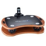 skandika Home Vibration Plate 300, robuste Heim Vibrationsplatte in Holzoptik mit leistungsstarkem DireDirectDrive-Antriebssystem und kraftvollen 3D Vibrationen, braun/schwarz -